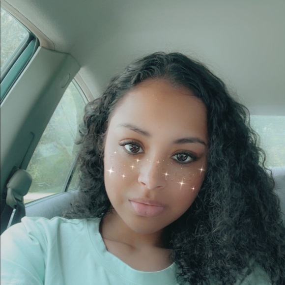 Meet the Posher Other - Meet your Posher, Kyra